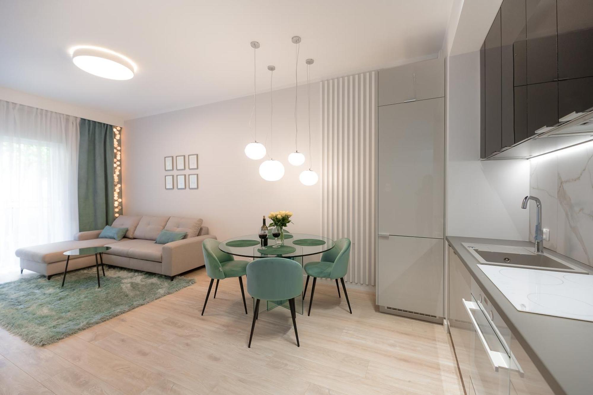 Homestay 3 With Private Parking Торунь Экстерьер фото